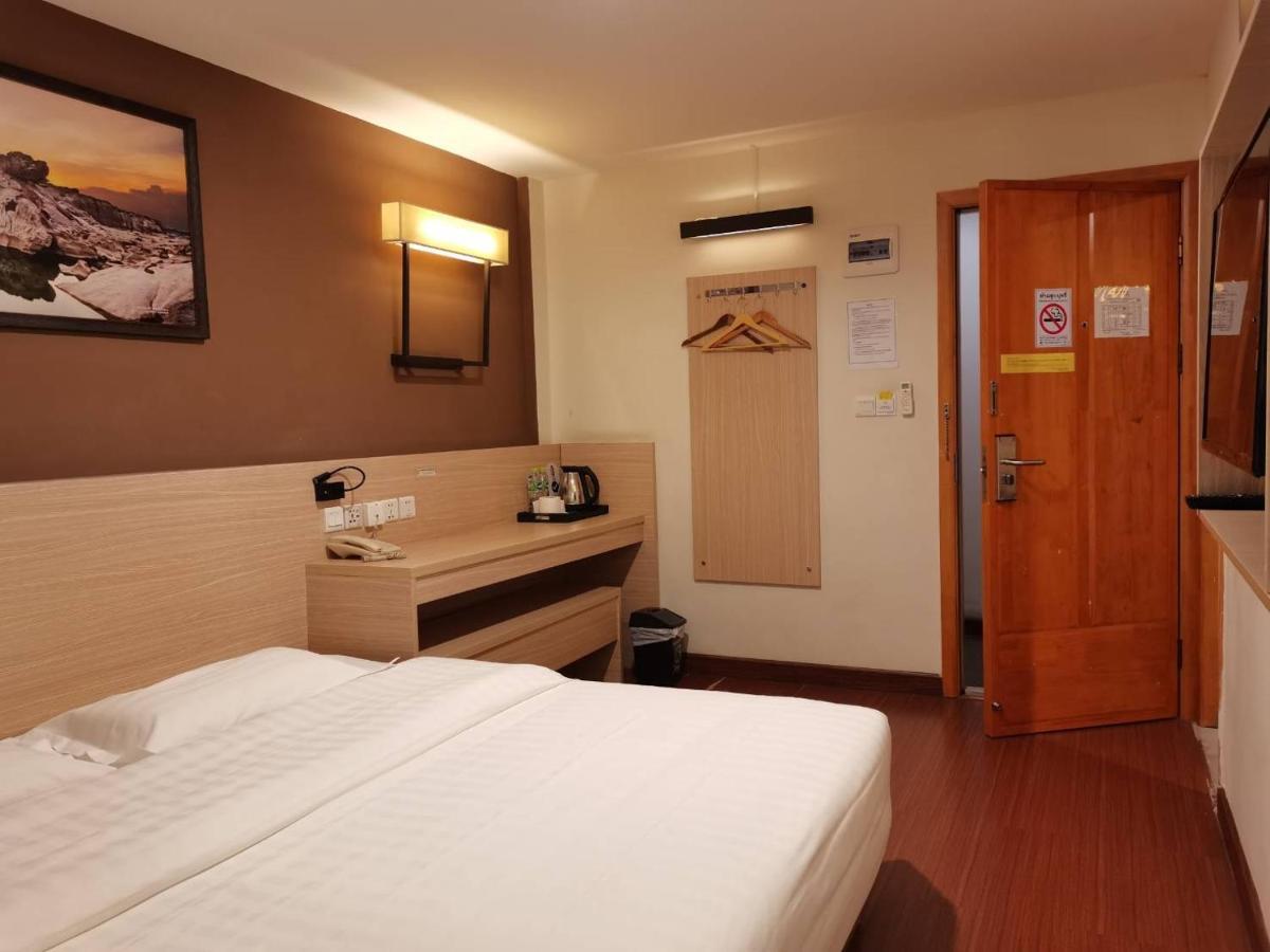 Chiang Roi 7 Days Inn Chiang Mai Dış mekan fotoğraf