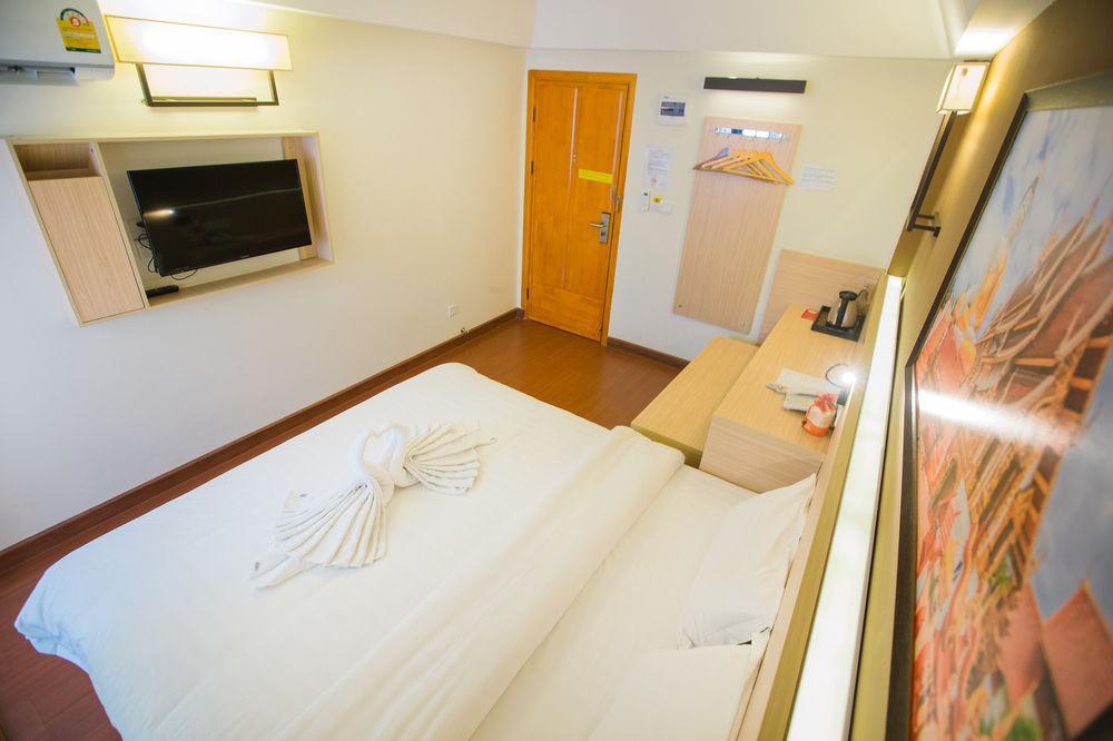 Chiang Roi 7 Days Inn Chiang Mai Dış mekan fotoğraf