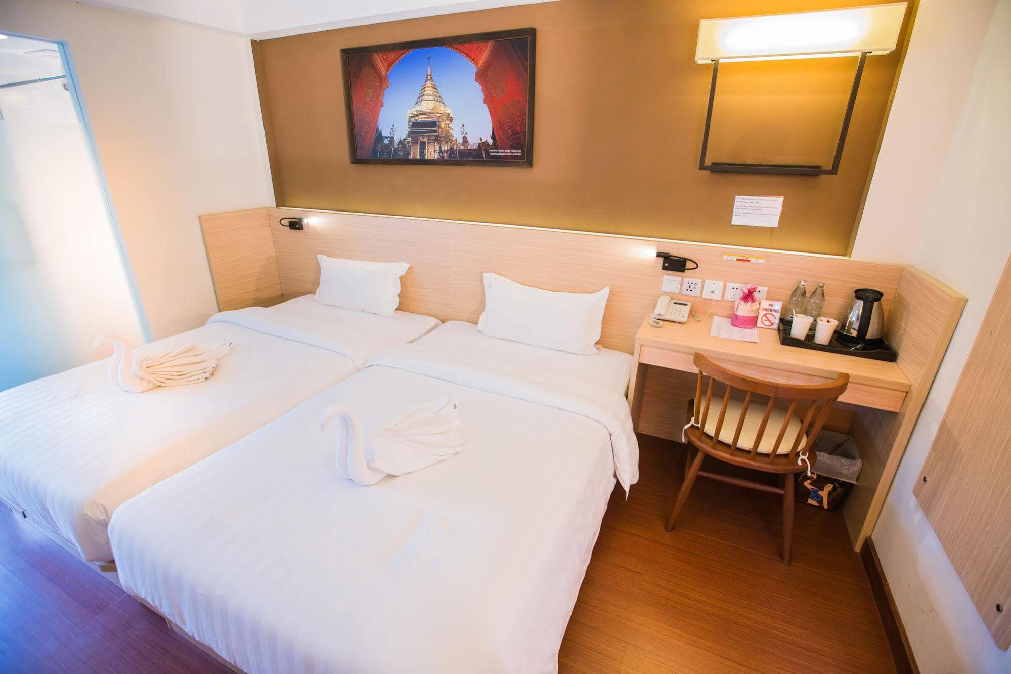 Chiang Roi 7 Days Inn Chiang Mai Dış mekan fotoğraf