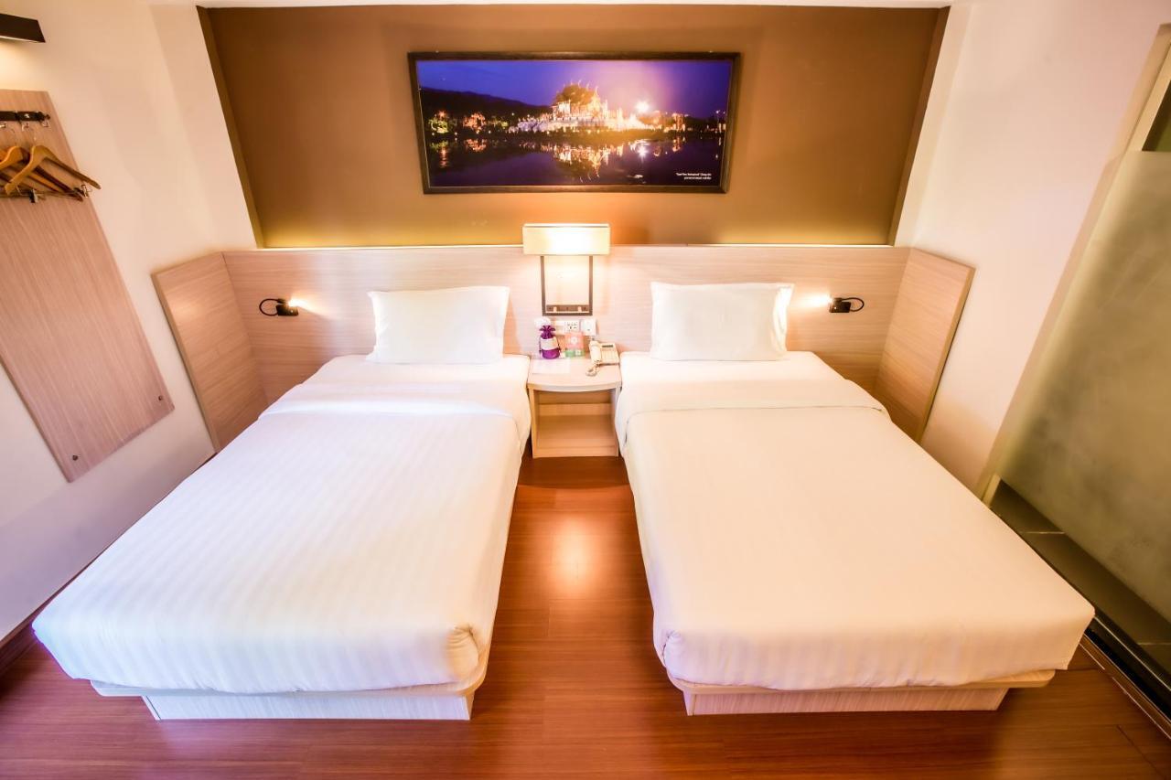 Chiang Roi 7 Days Inn Chiang Mai Dış mekan fotoğraf